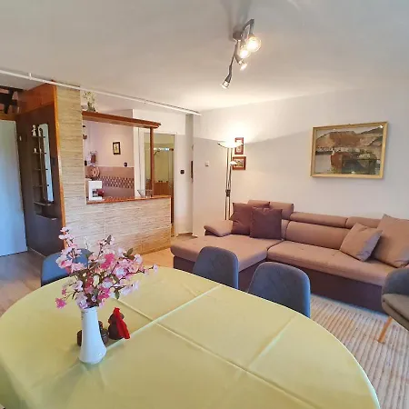 Holiday Judit Holiday home Vonyarcvashegy